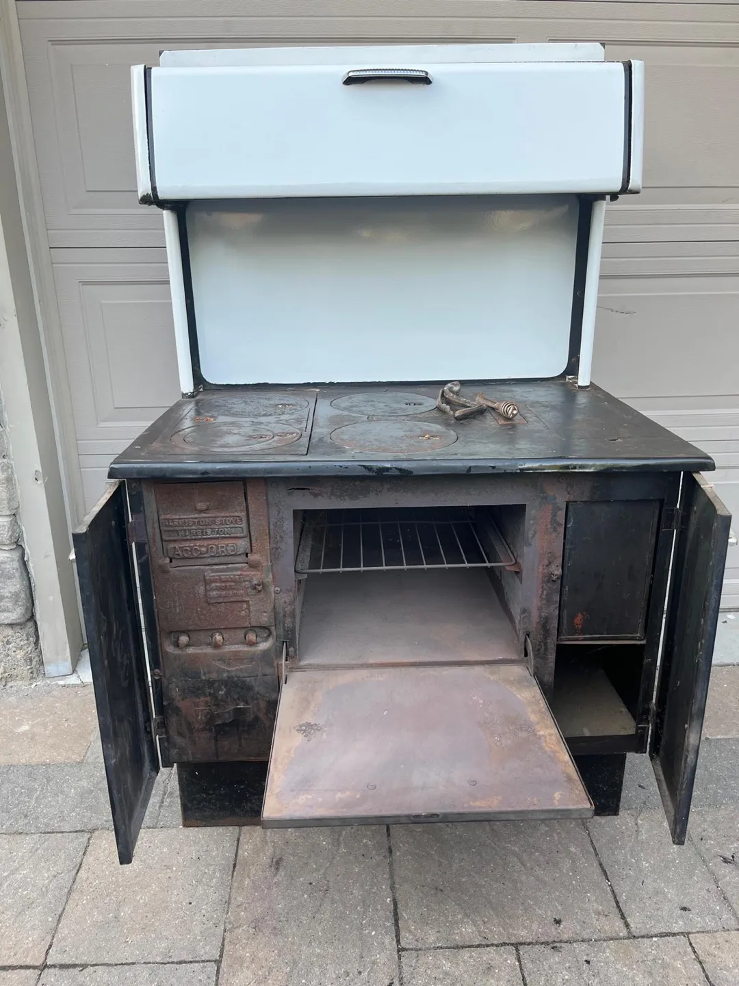 Vintage  wood Burning cook stove with accesories $500 FIRM image indicator(2)