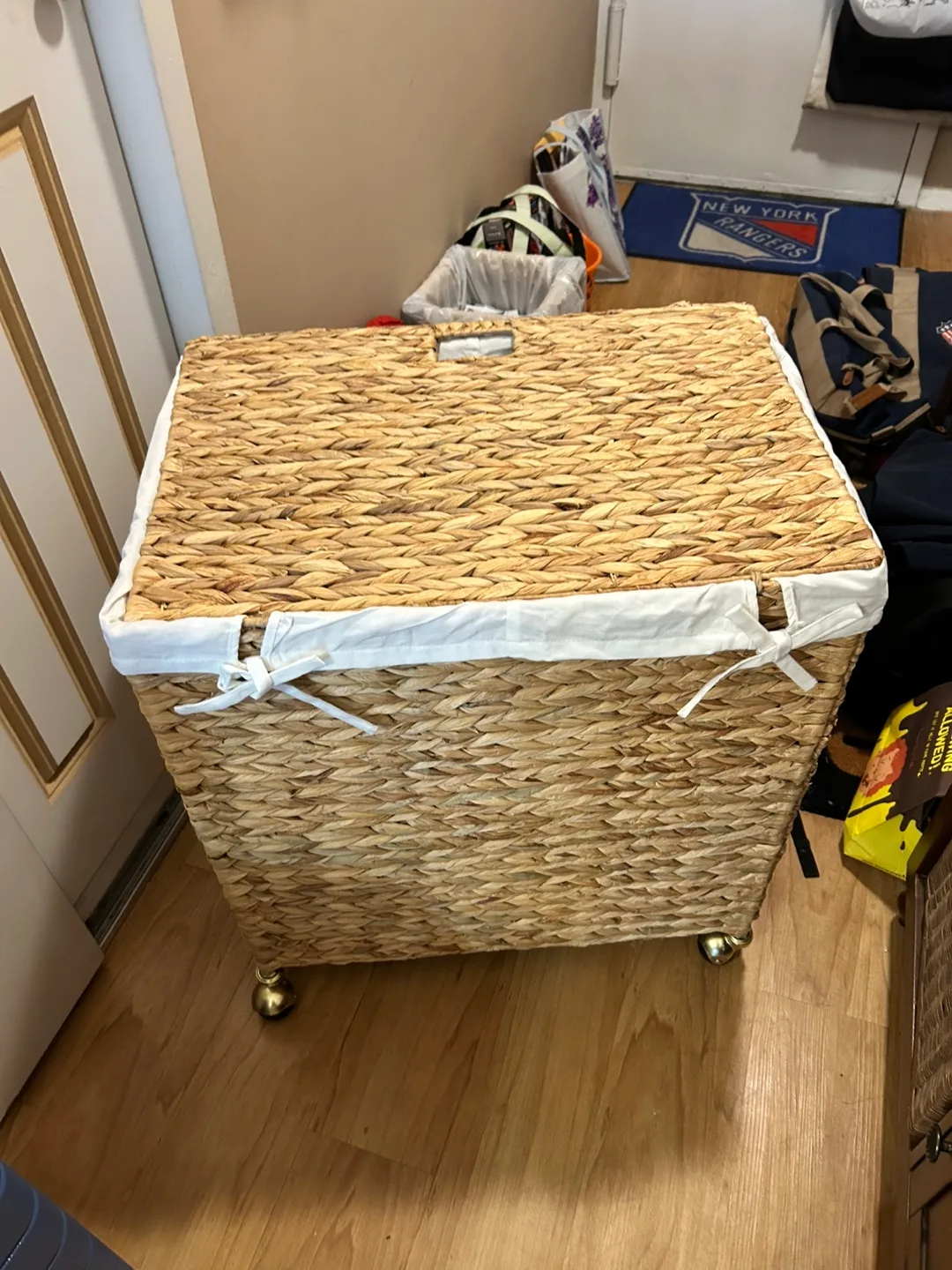 Seville Classics Handwoven Rectangular Laundry Hamper image indicator(3)