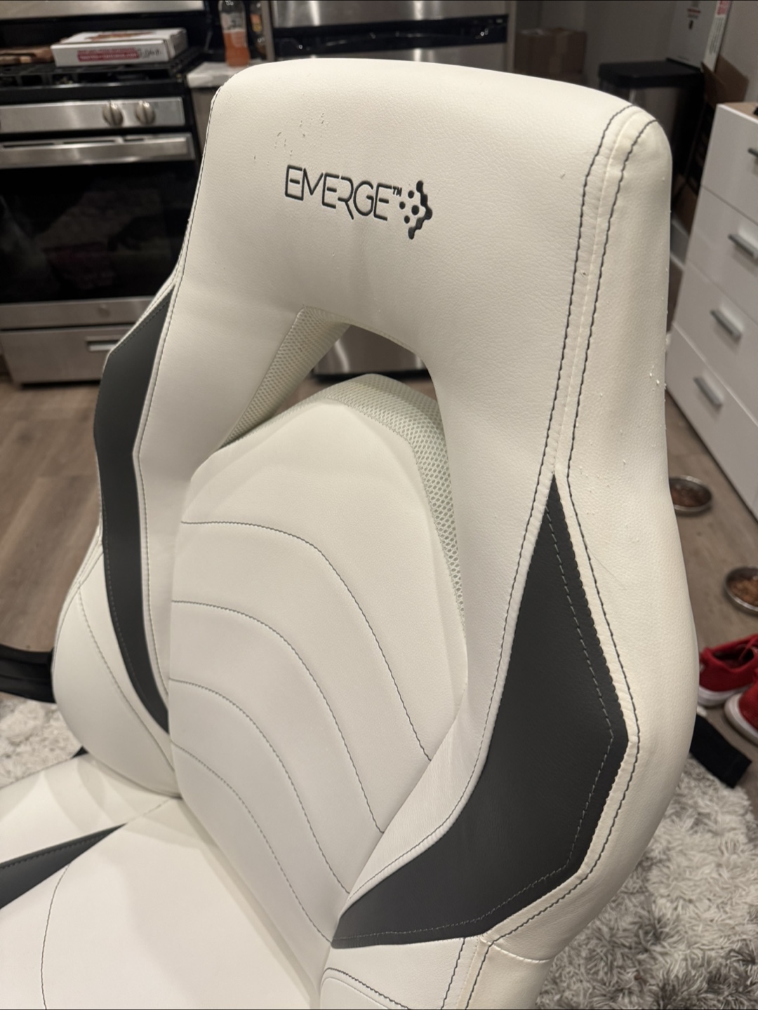 Emerge Vartan Gaming Chair - White & Black - photo 4