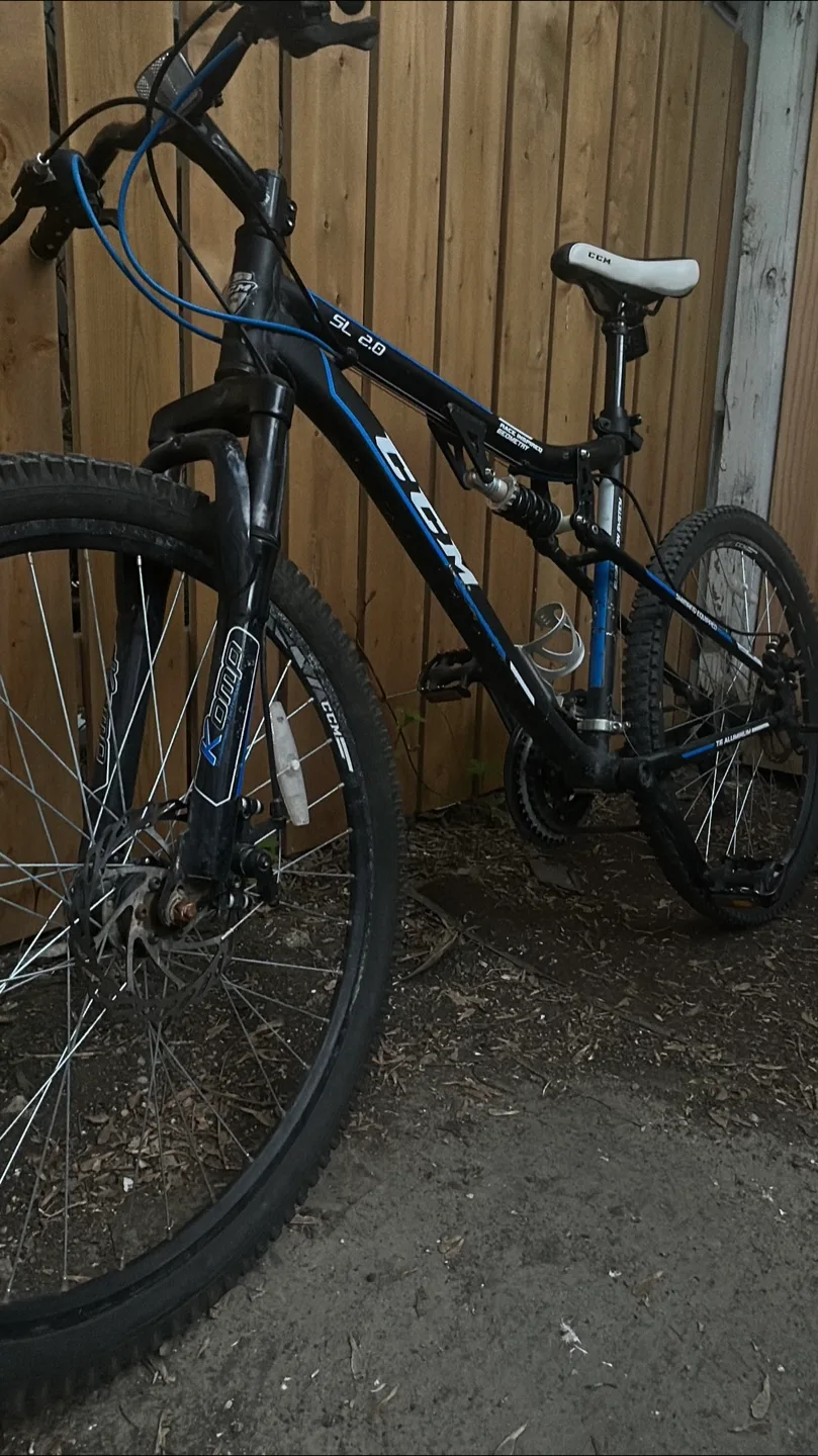 CCM SL 2.0 Mountain Bike 27tire size thumbnail