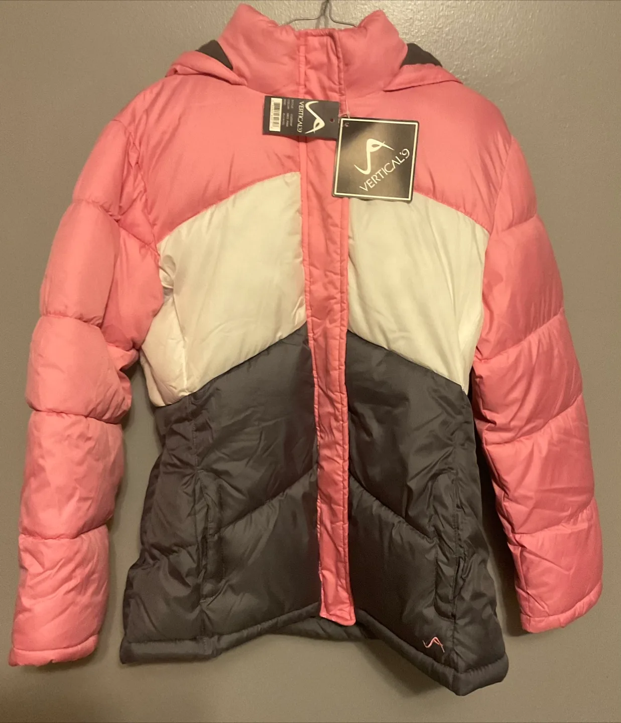 Vertical 9 Puffer Jacket - XL thumbnail