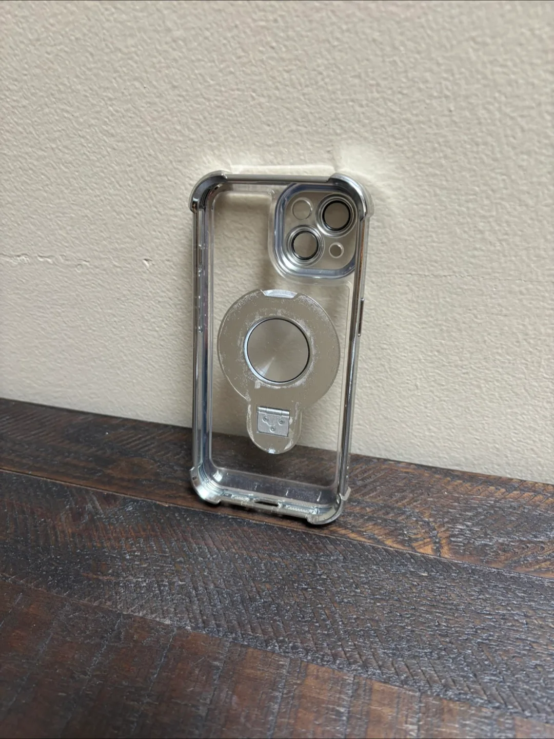 Clear iPhone 15 Case with ring  (MagSafe) image indicator(2)