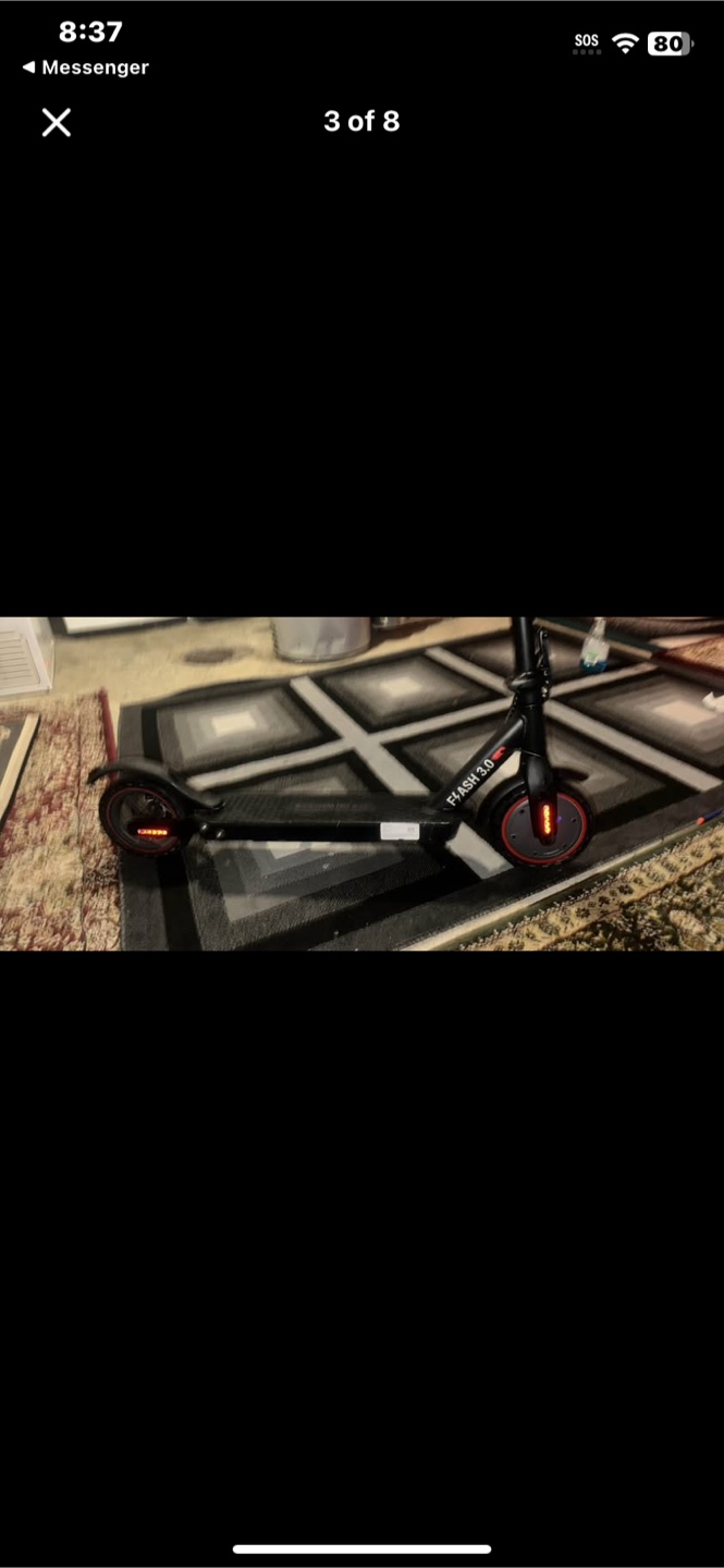 Fly On Wheels Flash 3.0 Electric Scooter