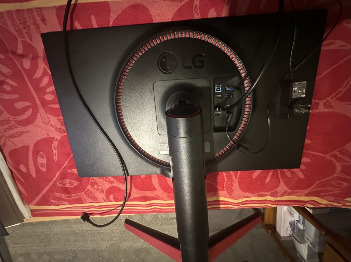 LG 27" 240hz UltraGear QHD Gaming Monitor - photo 2
