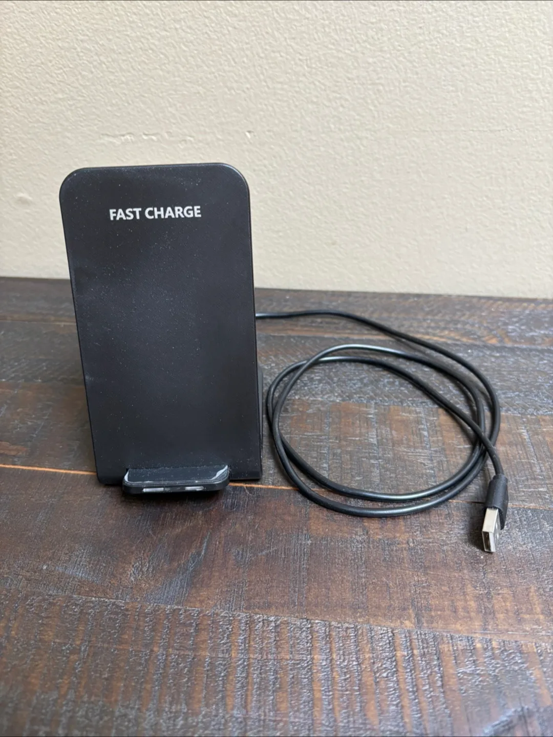 🇨🇦Fast Wireless Charging Stand thumbnail