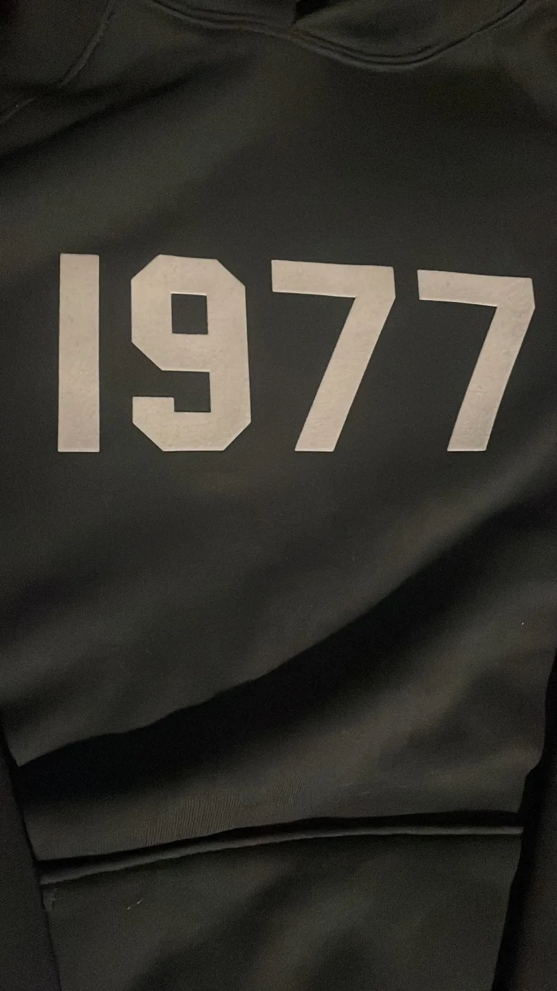 Essentials Fear of God 1977 Hoodie image indicator(2)