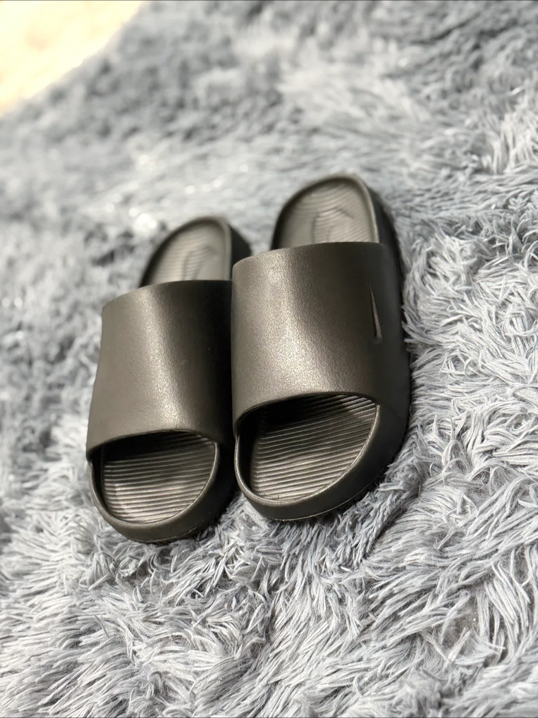 Nike Calm Slide - Size 8- Dark Grey thumbnail