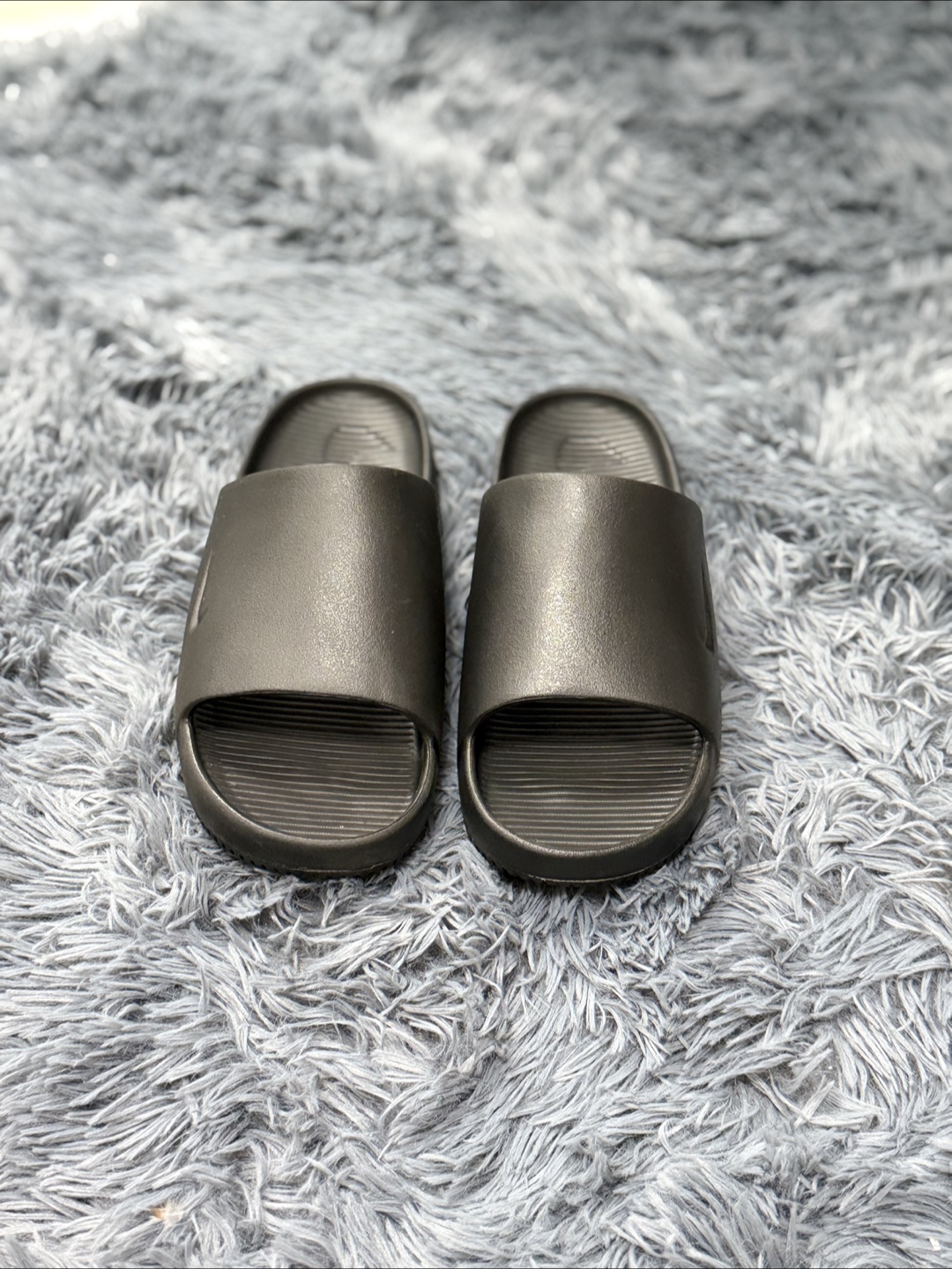 Nike Calm Slide - Size 8- Dark Grey - photo 2