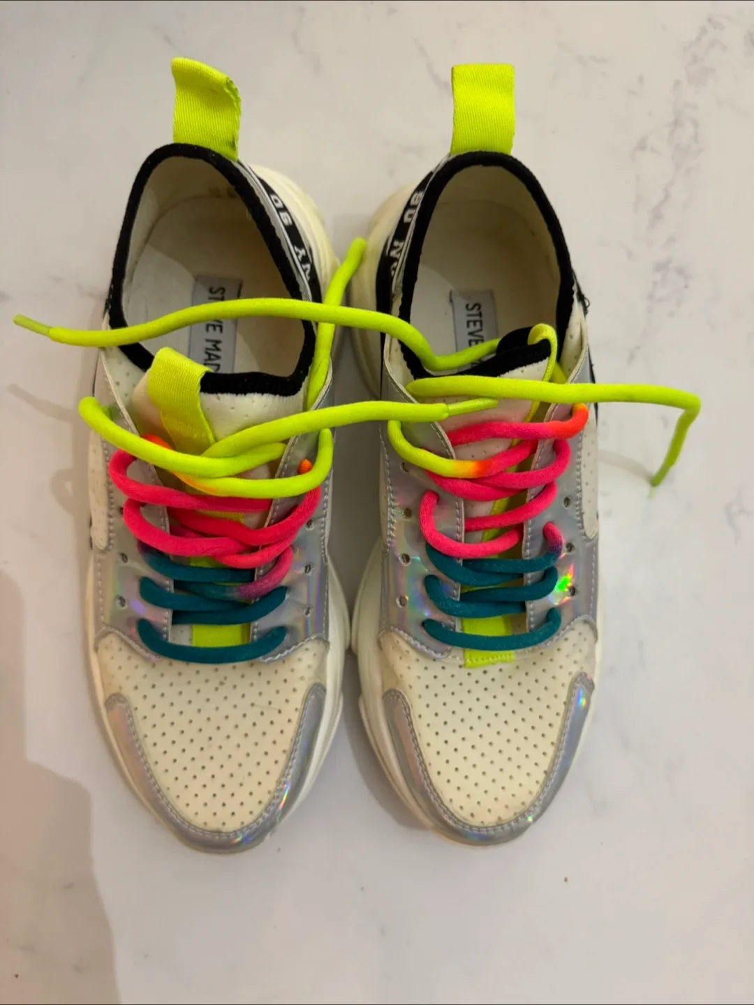 Steve Madden AJAX Sneakers - Size 6.5 thumbnail