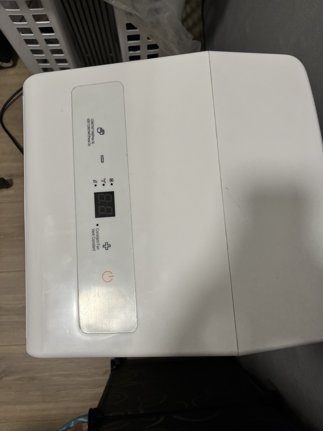 Midea Portable Air Conditioner - photo 3