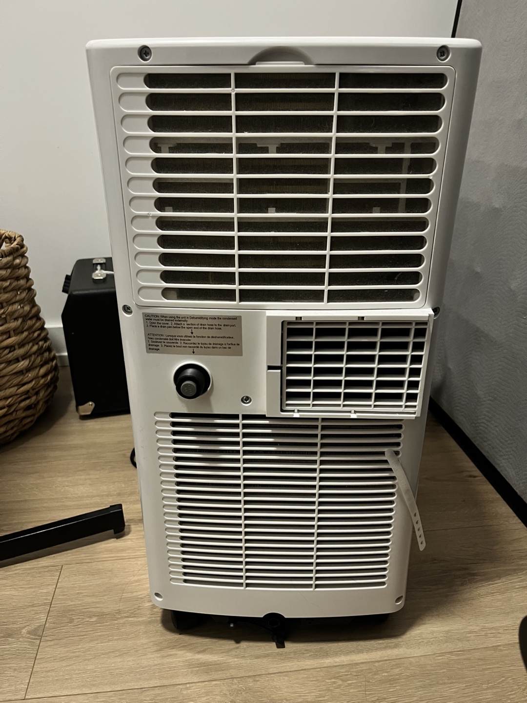 Midea Portable Air Conditioner - photo 2