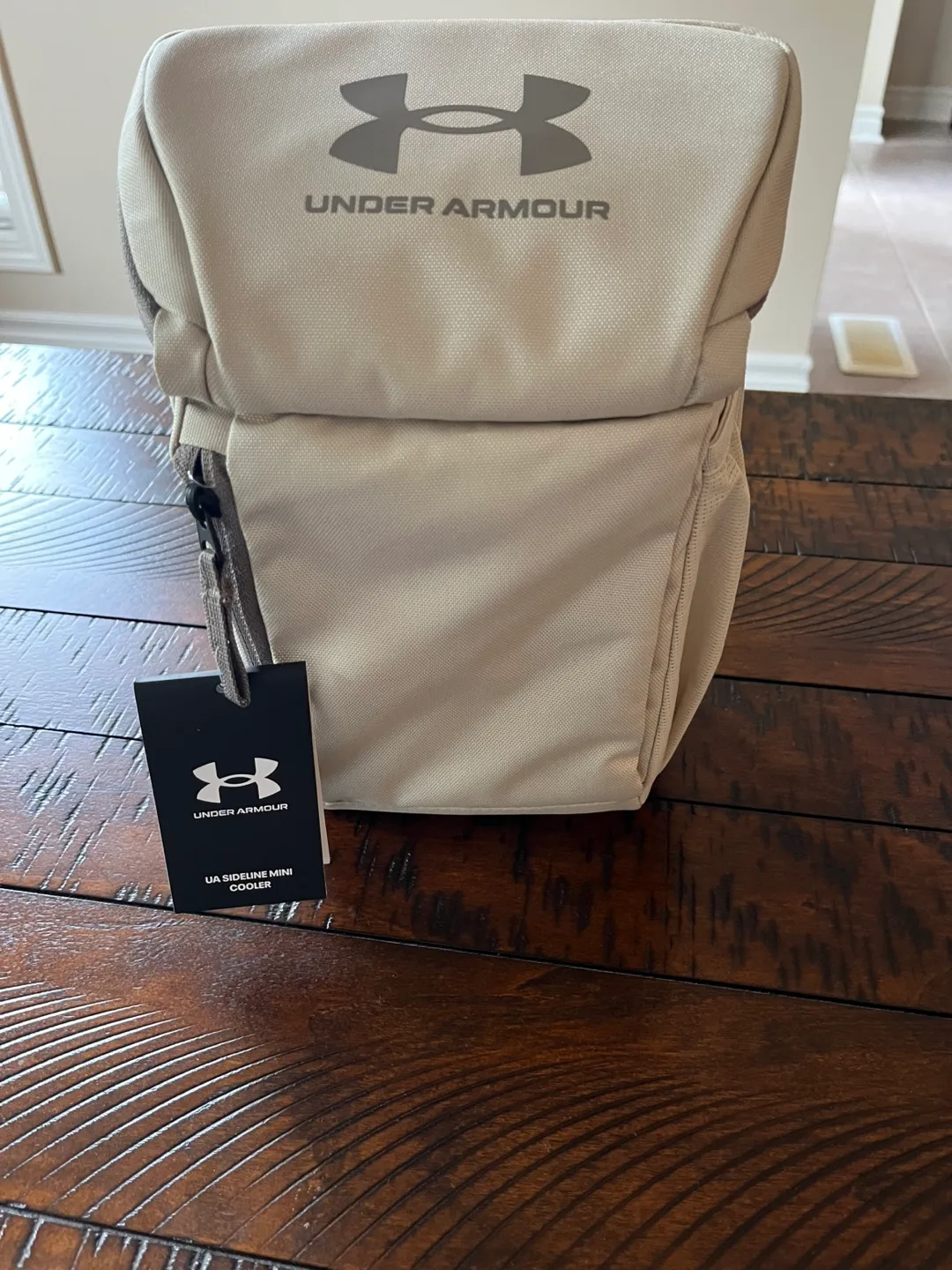 Under Armour  brand new Sideline Mini Cooler - Beige thumbnail