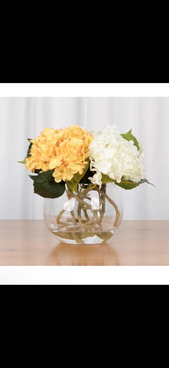 Small Round Glass Fish Bowl Vase, brand new image indicator(6)