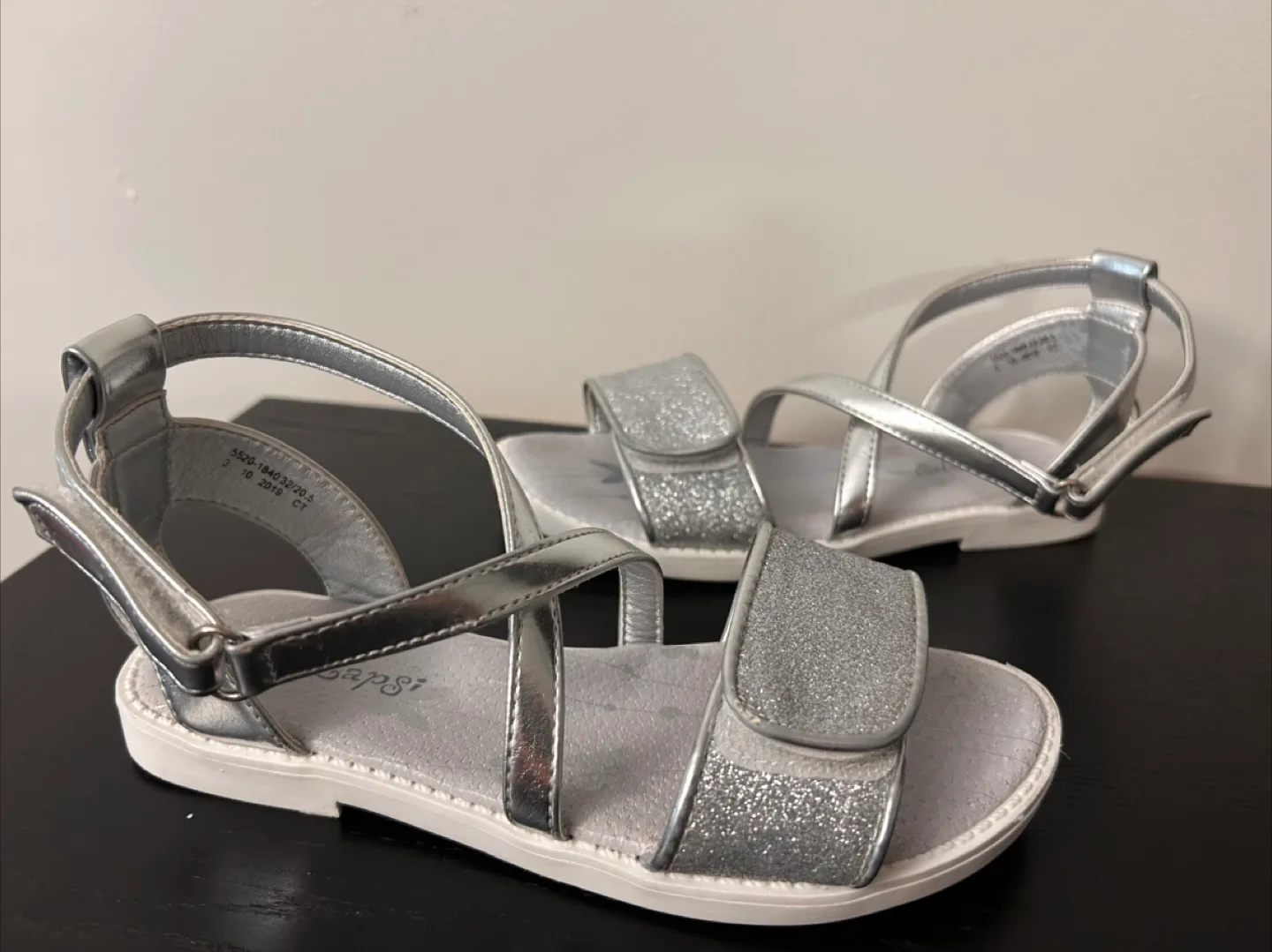 Lapsi Silver Sandals - Size 32 (20-20,5cm). thumbnail