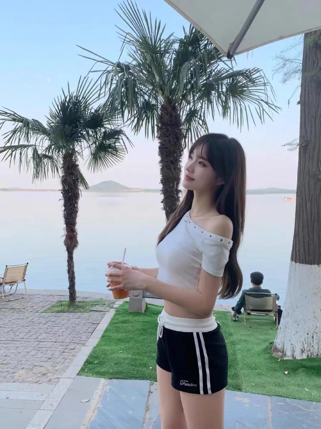 Off Shoulder White Tee image indicator(3)