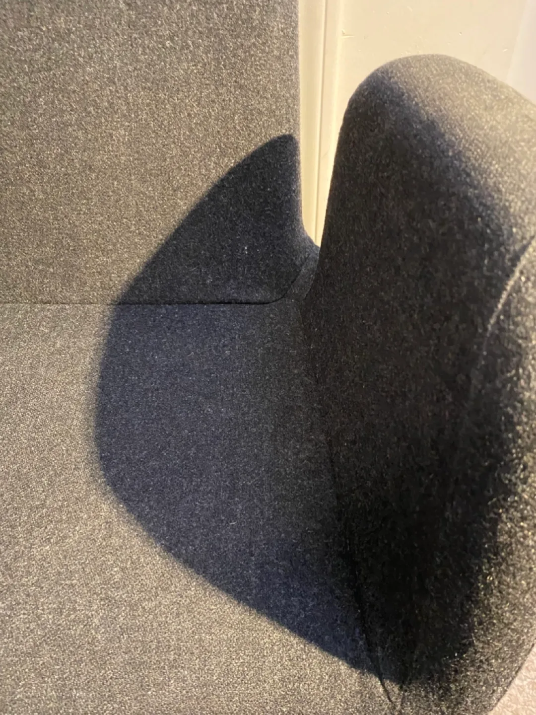 Dark Grey/ Black Office Chair image indicator(4)