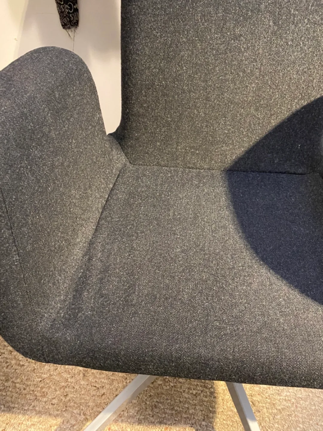 Dark Grey/ Black Office Chair image indicator(3)