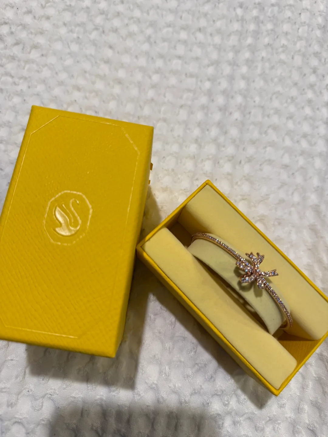 Swavorski Rose Gold Bracelet image indicator(3)