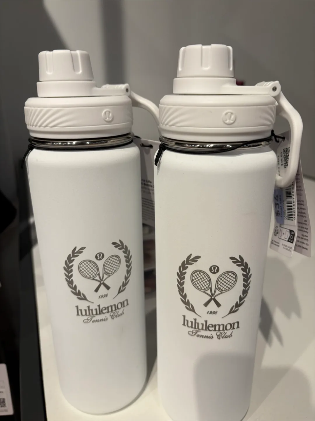 Lululemon Tennis Club White Water Bottle image indicator(2)