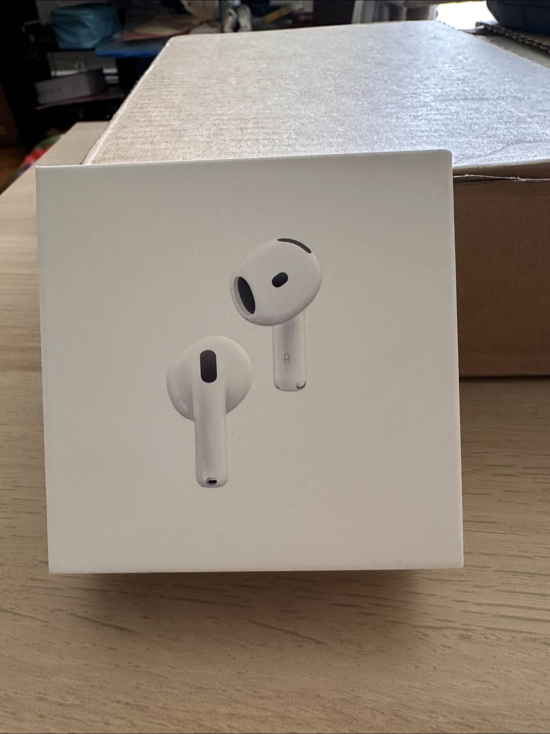 Perfect birthday and graduation gift!Brand New Air Pod 4!