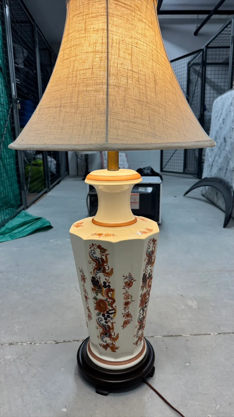 Vintage Floral Table Lamp with Shade thumbnail