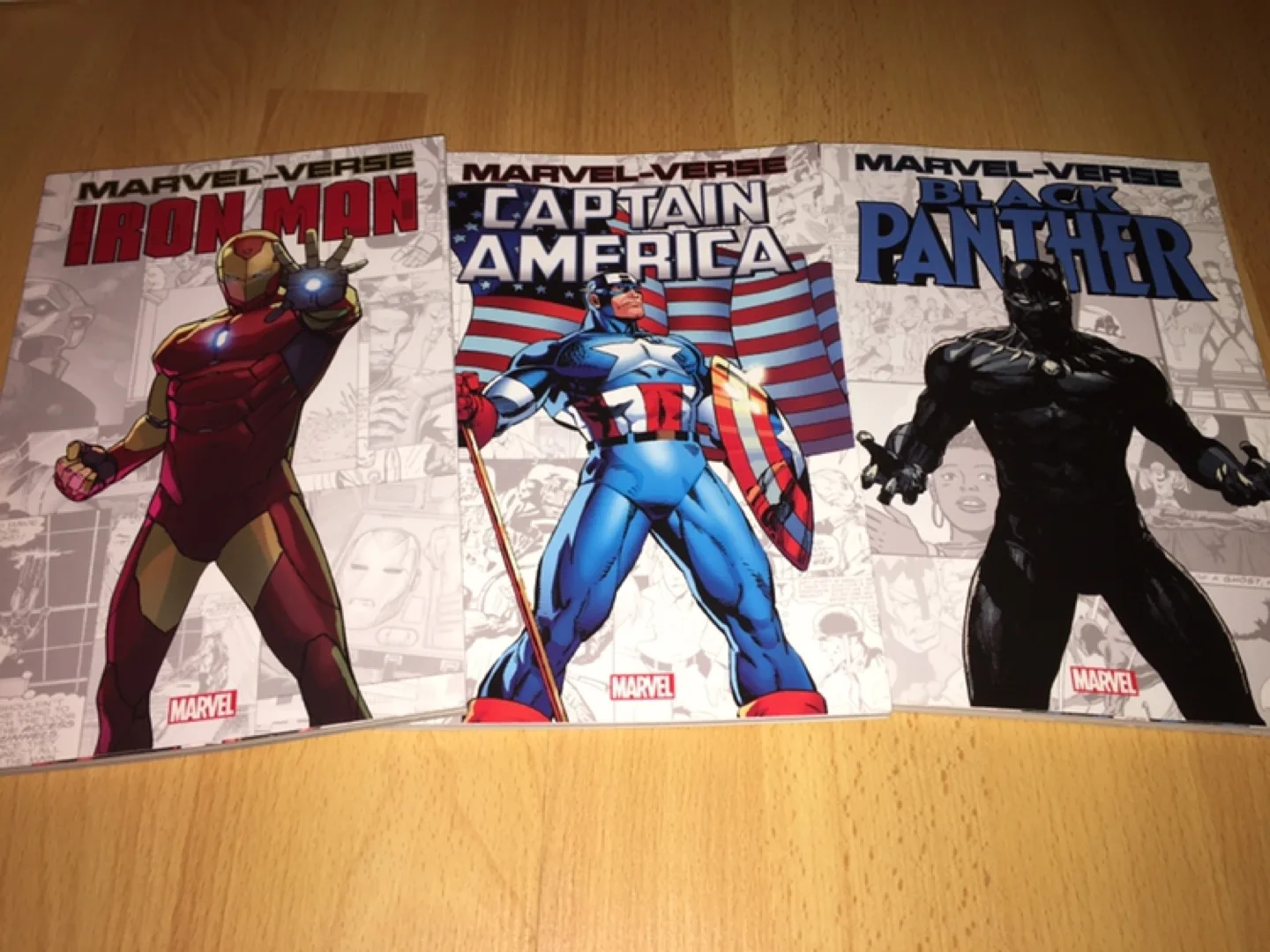 ($5 each) Graphic Novels (see all photos) - Marvel & DC image indicator(5)