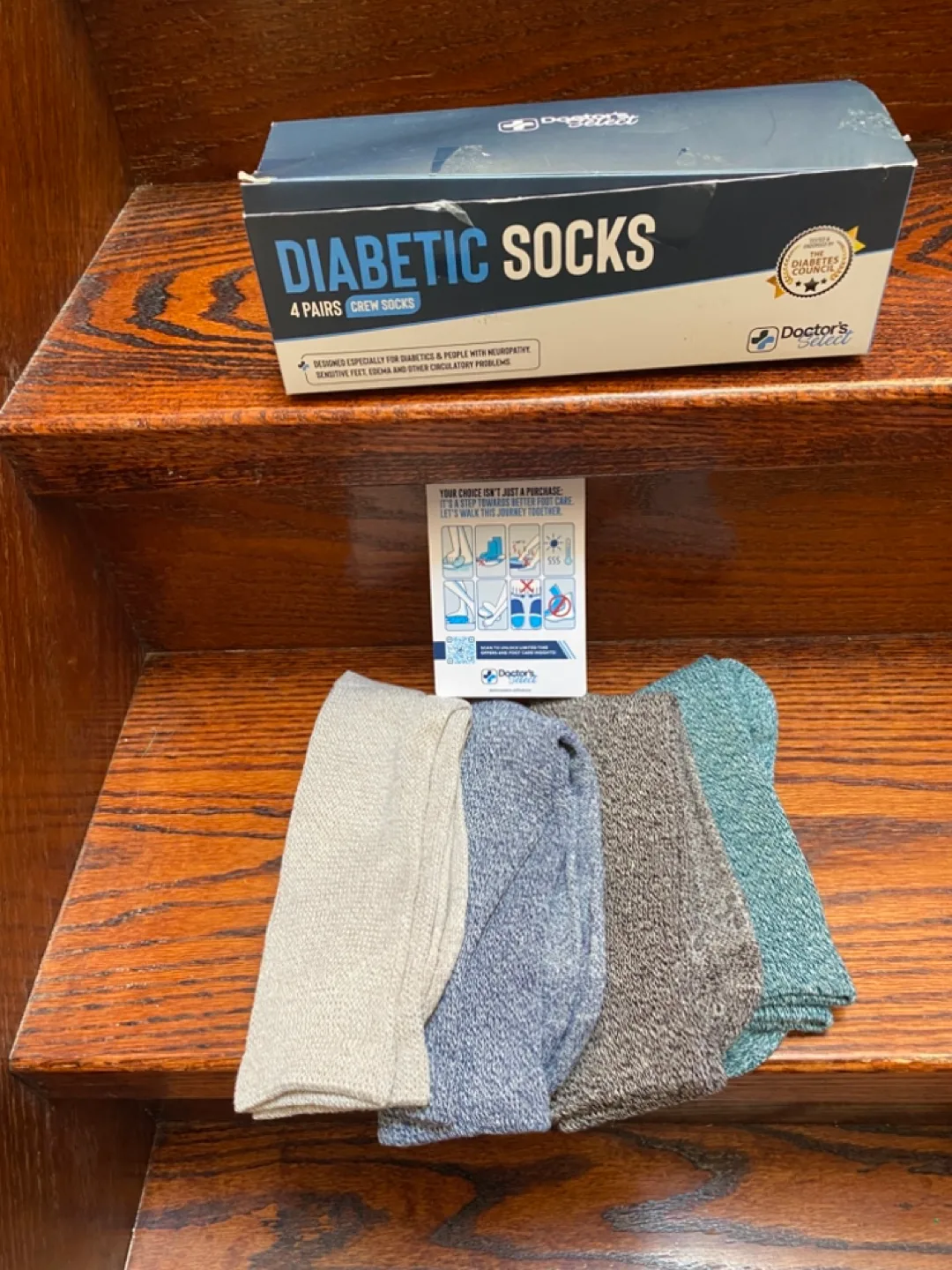 Doctor's Select Diabetic Crew Socks - 4 Pairs thumbnail