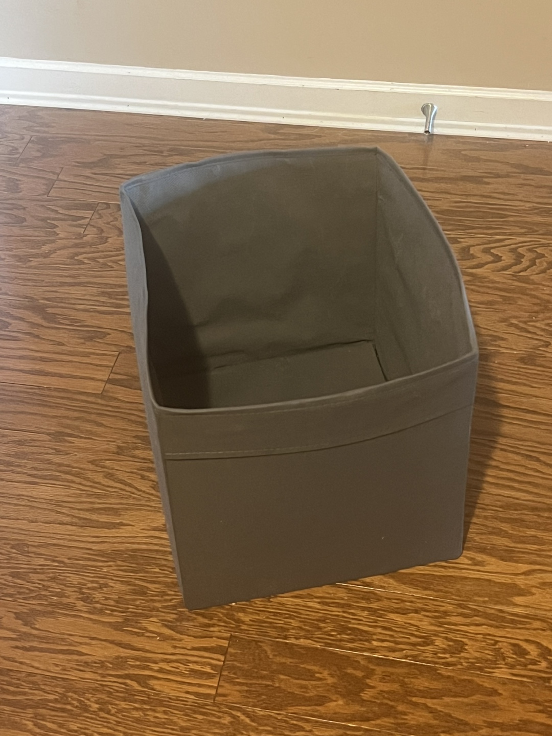 Grey Storage Bin🇨🇦