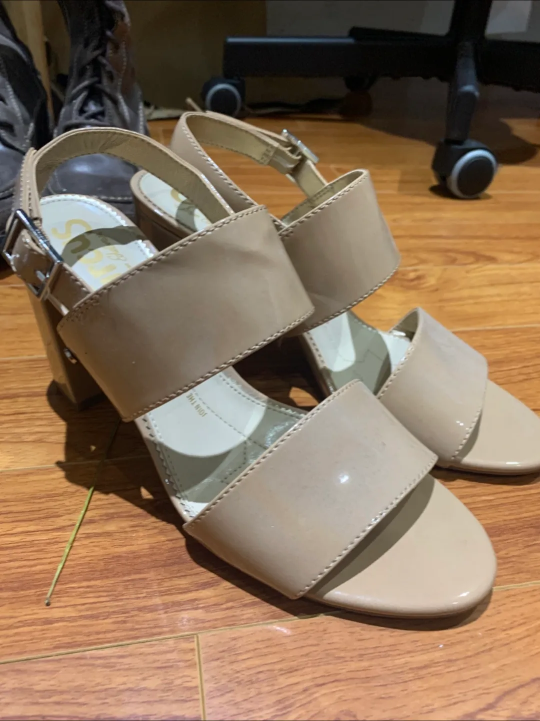 Sam Edelman Beige Sandals thumbnail