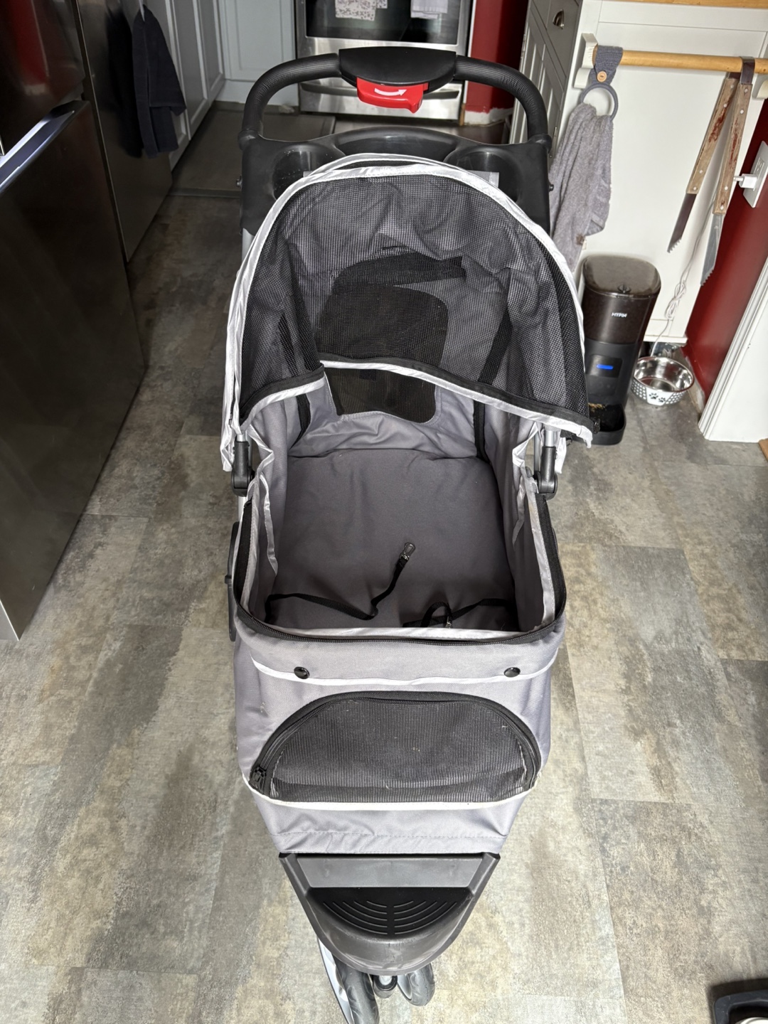 Pet Gear Pet Stroller - Like New - photo 2