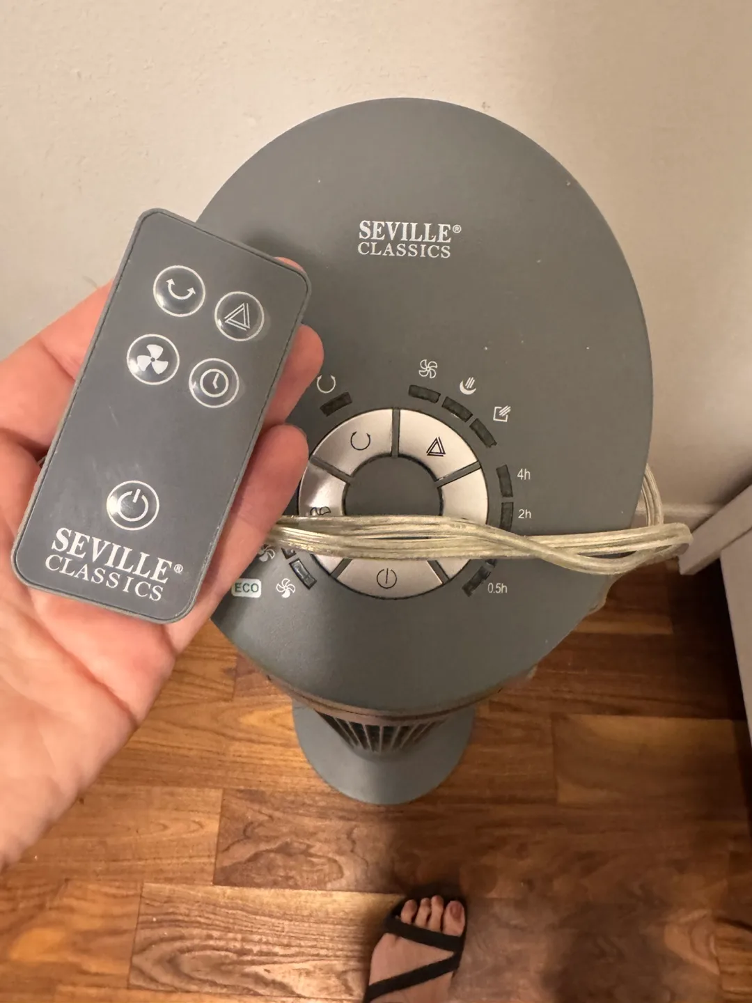 Seville Classics Tower Fan with Remote image indicator(4)
