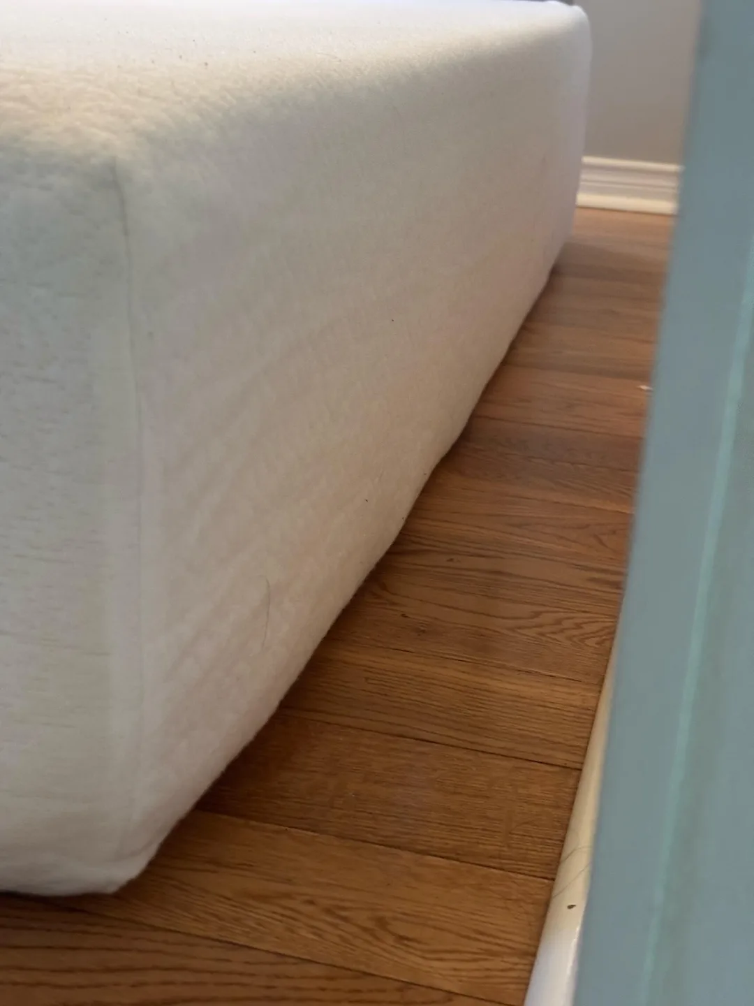 Zinus Deluxe Memory Foam 10" RV Mattress image indicator(5)