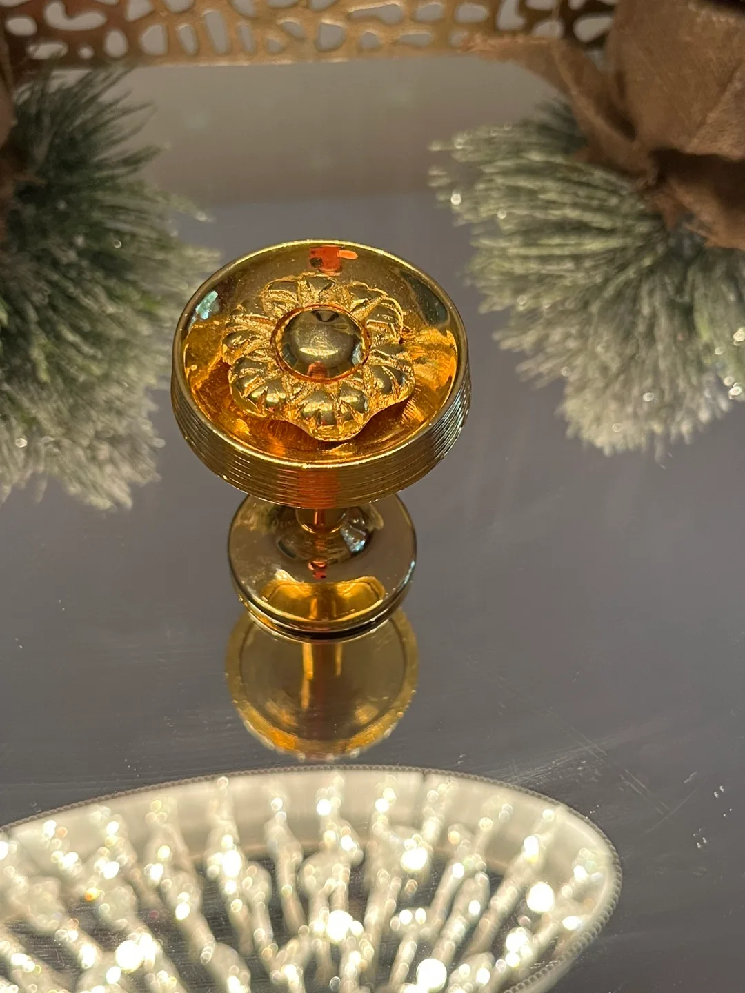 Assorted Gold-Toned Decorative Tiebacks image indicator(3)