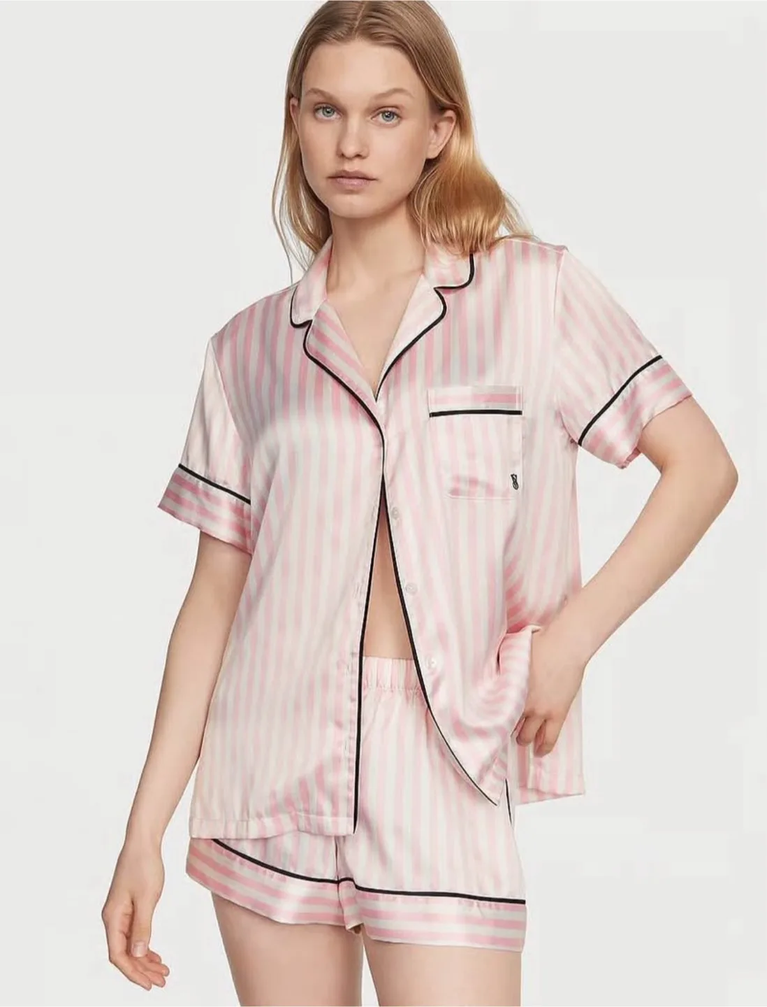Victoria's Secret Pajama Set thumbnail