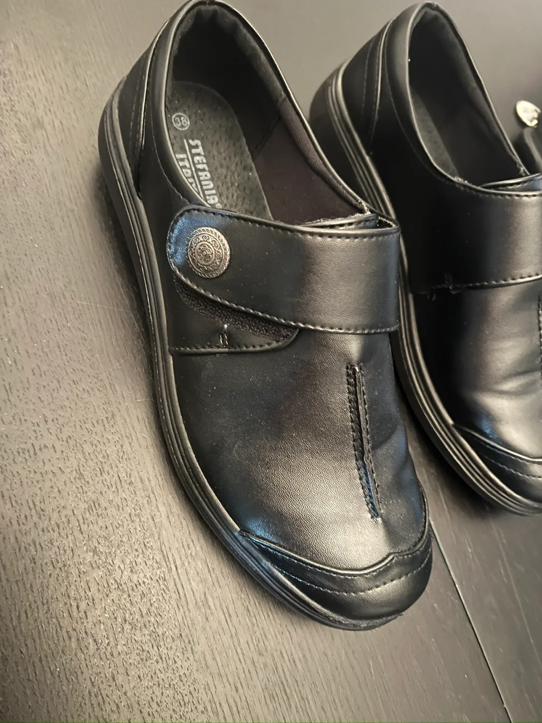 Stefania Italy Black Shoes - Size 38 image indicator(3)