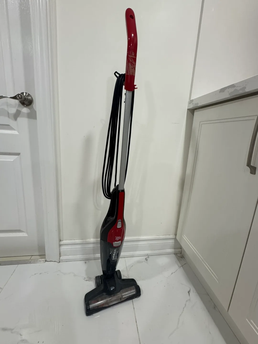 Dirt Devil Power Express Lite Vacuum thumbnail