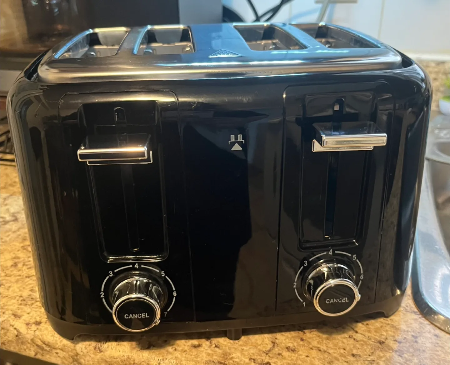 Hamilton Beach 4-Slice Toaster - Black thumbnail