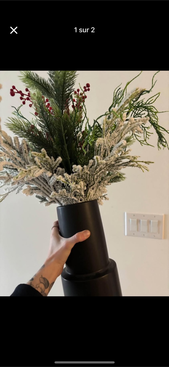 MUST GO ASAP: Artificial Christmas Floral Arrangement