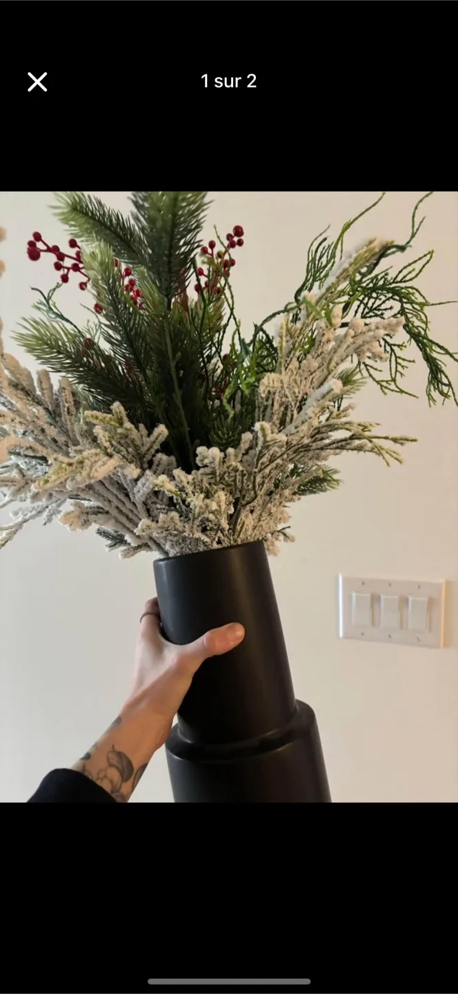 MUST GO ASAP: Artificial Christmas Floral Arrangement thumbnail