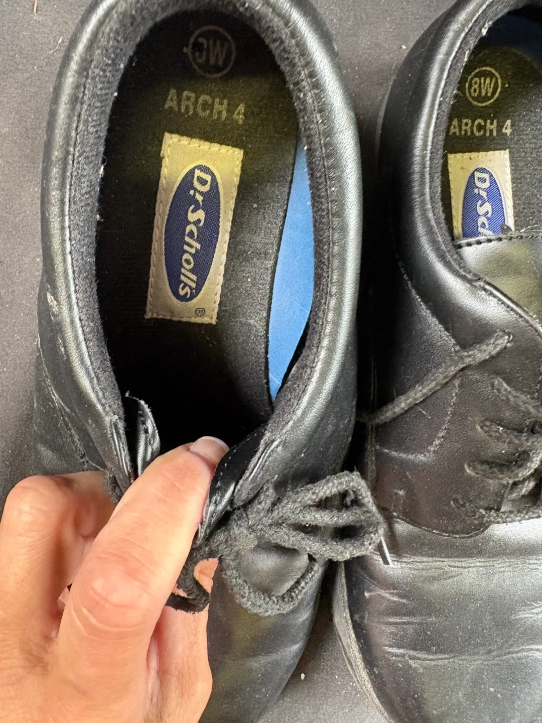 Dr. Scholl's Arch 4 Black Shoes - Size 8W image indicator(4)