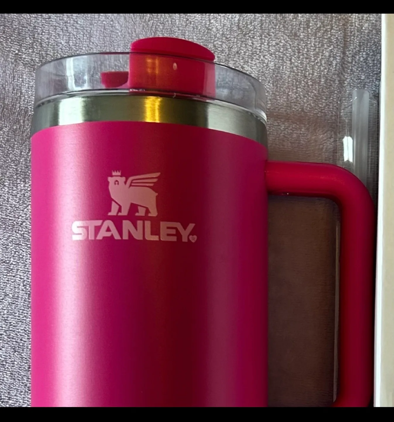 ✨✨Stanley 40oz IceFlow Tumbler with Straw - Pink image indicator(2)