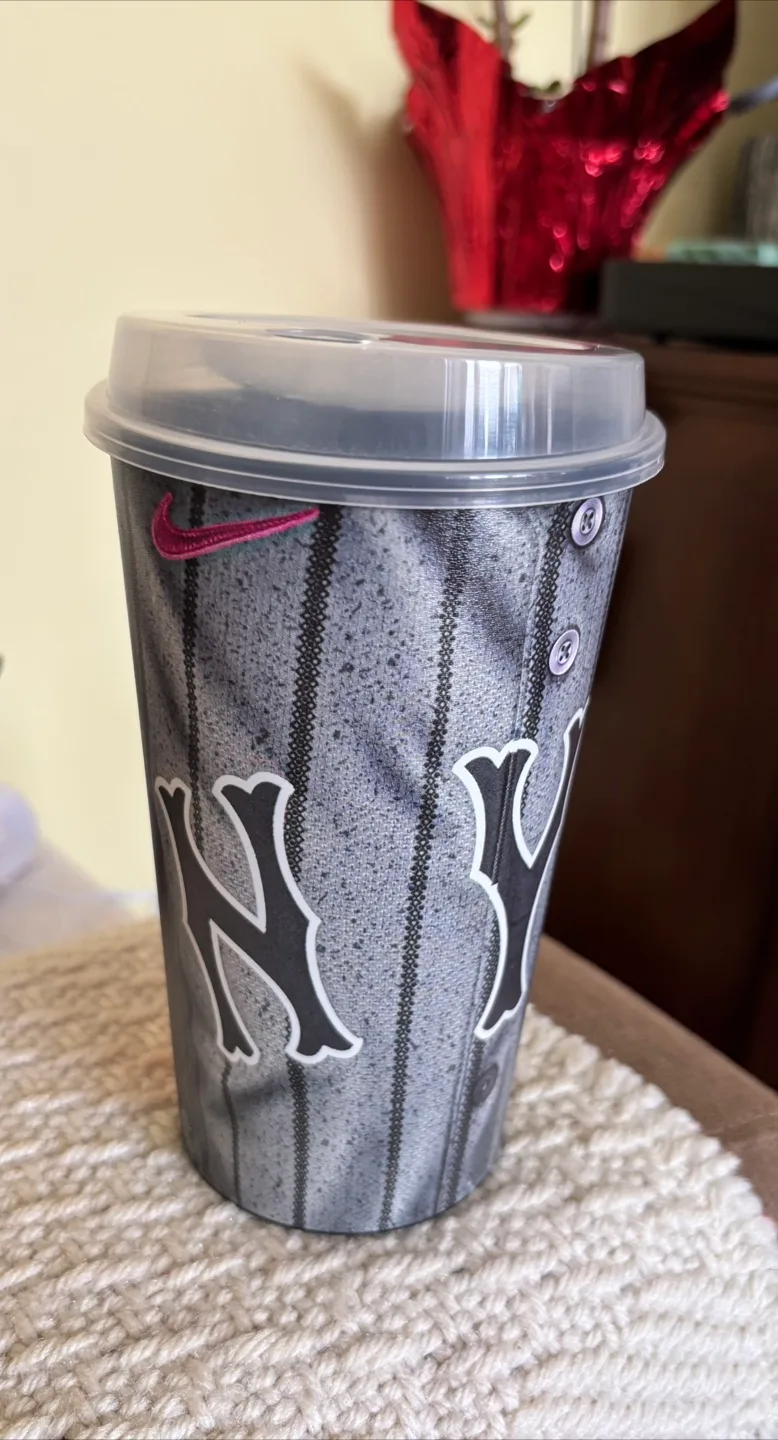 NYC Coca-Cola & Churchill Baseball Tumbler thumbnail