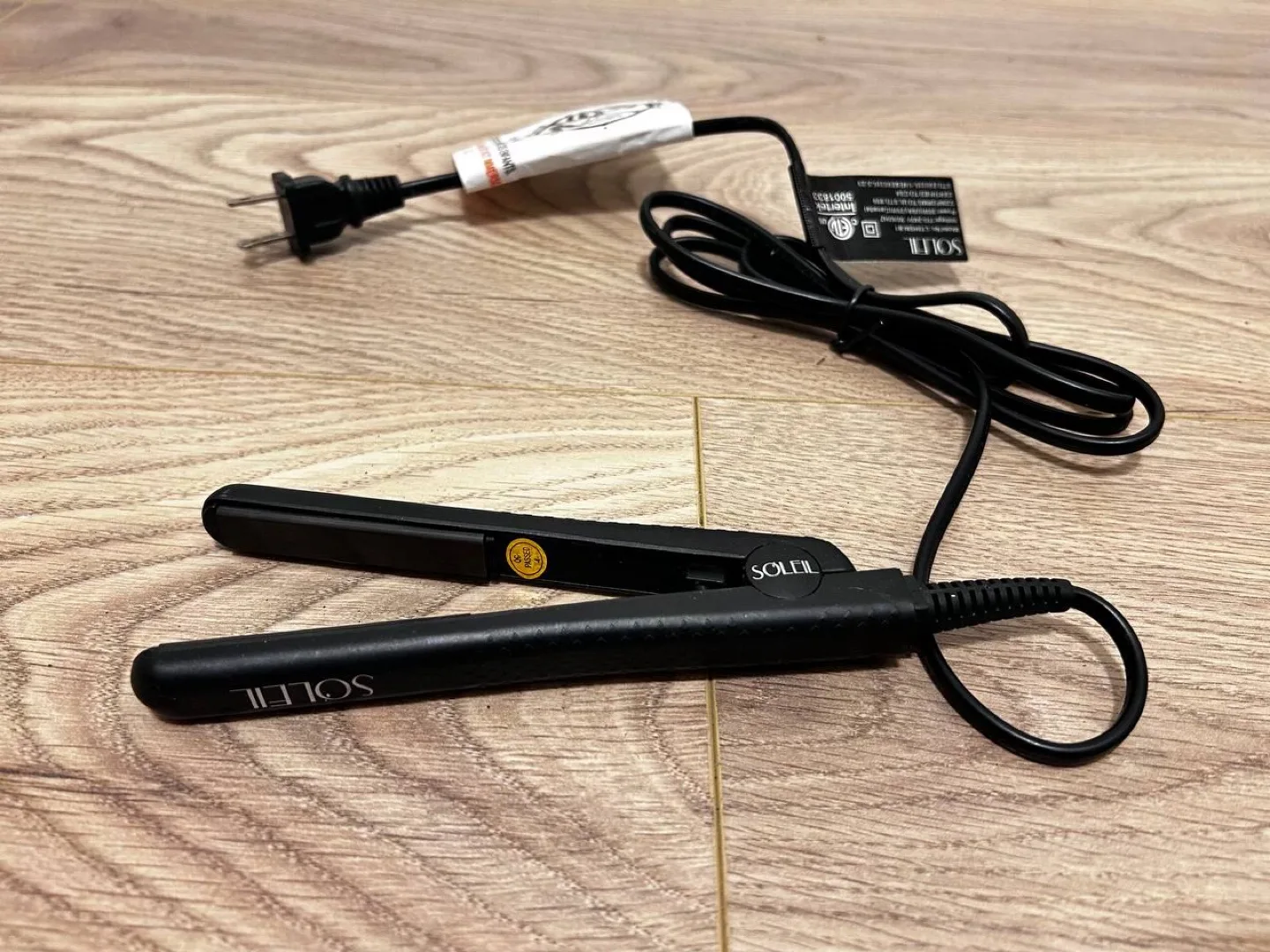 Soleil Mini Flat Iron Pink Travel Ceramic Plates Straightener thumbnail