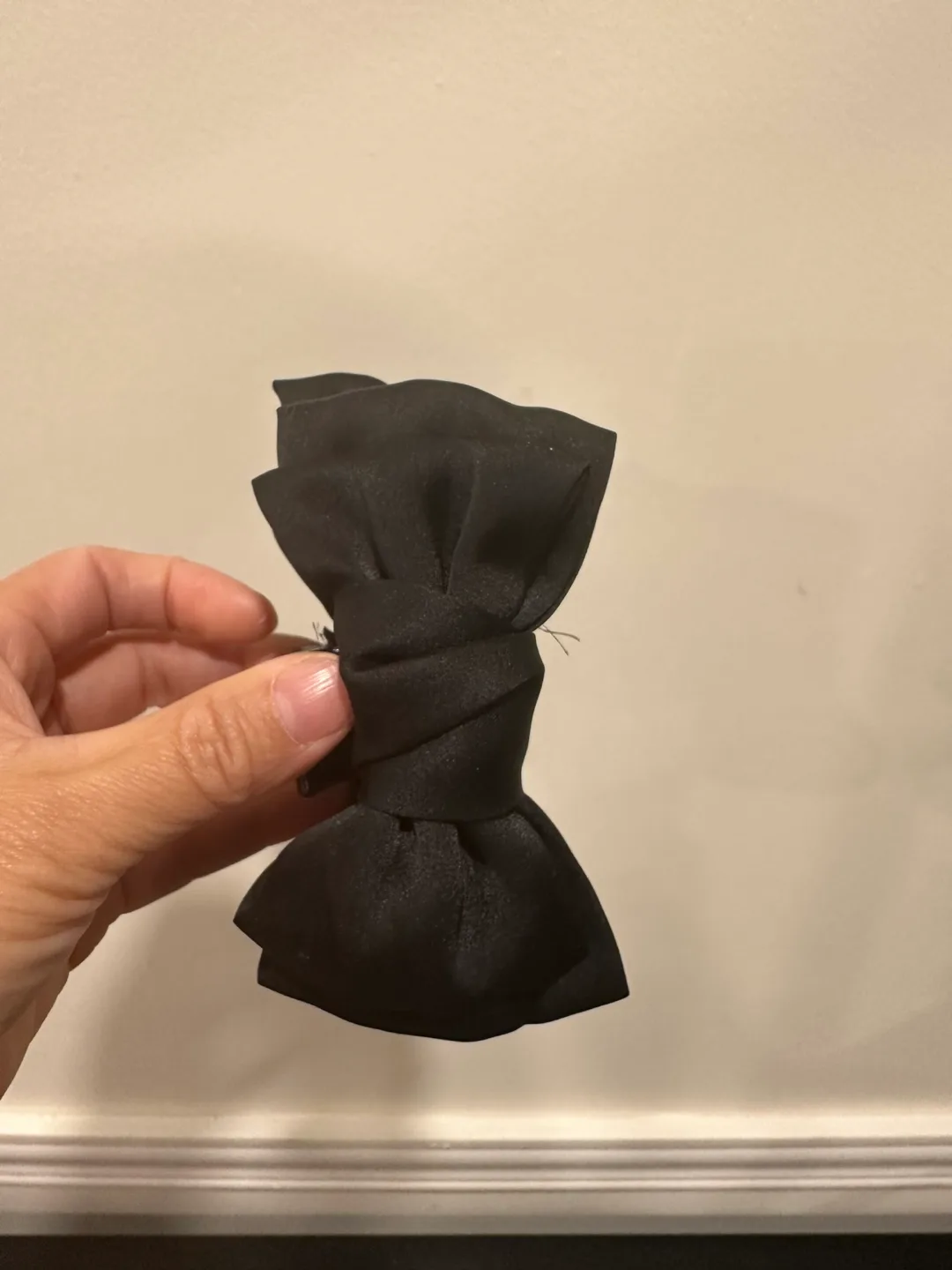 Lot of Hair Claw Clips - Flower, Bow, Lily - all 10 image indicator(4)