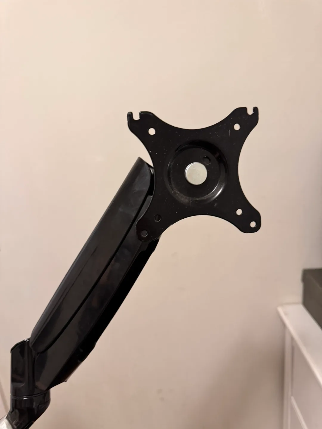 Dual Monitor Mount - Black image indicator(3)