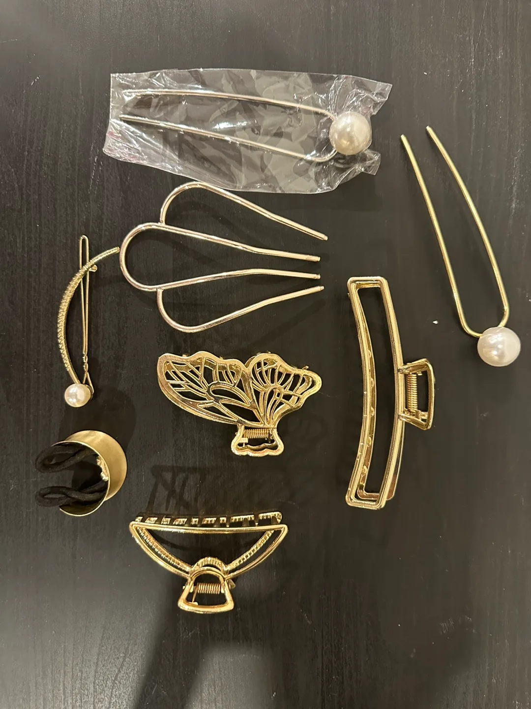Gold Hair Accessories Bundle thumbnail