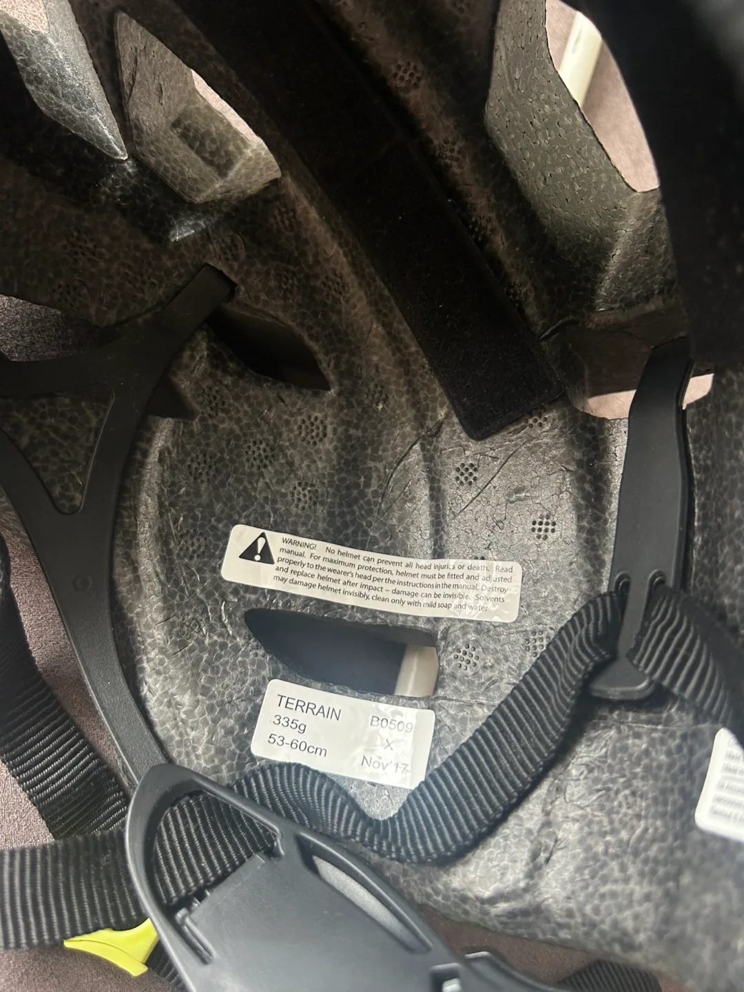 Bike Helmet & Pump - CCM, Bell image indicator(3)