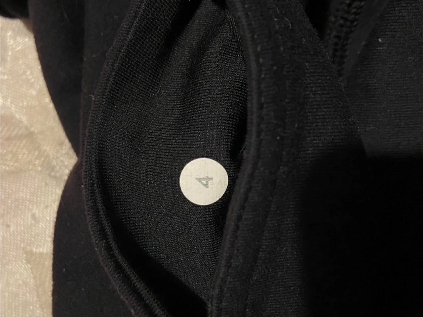 Lululemon Leggings sz4 XSMALL image indicator(4)