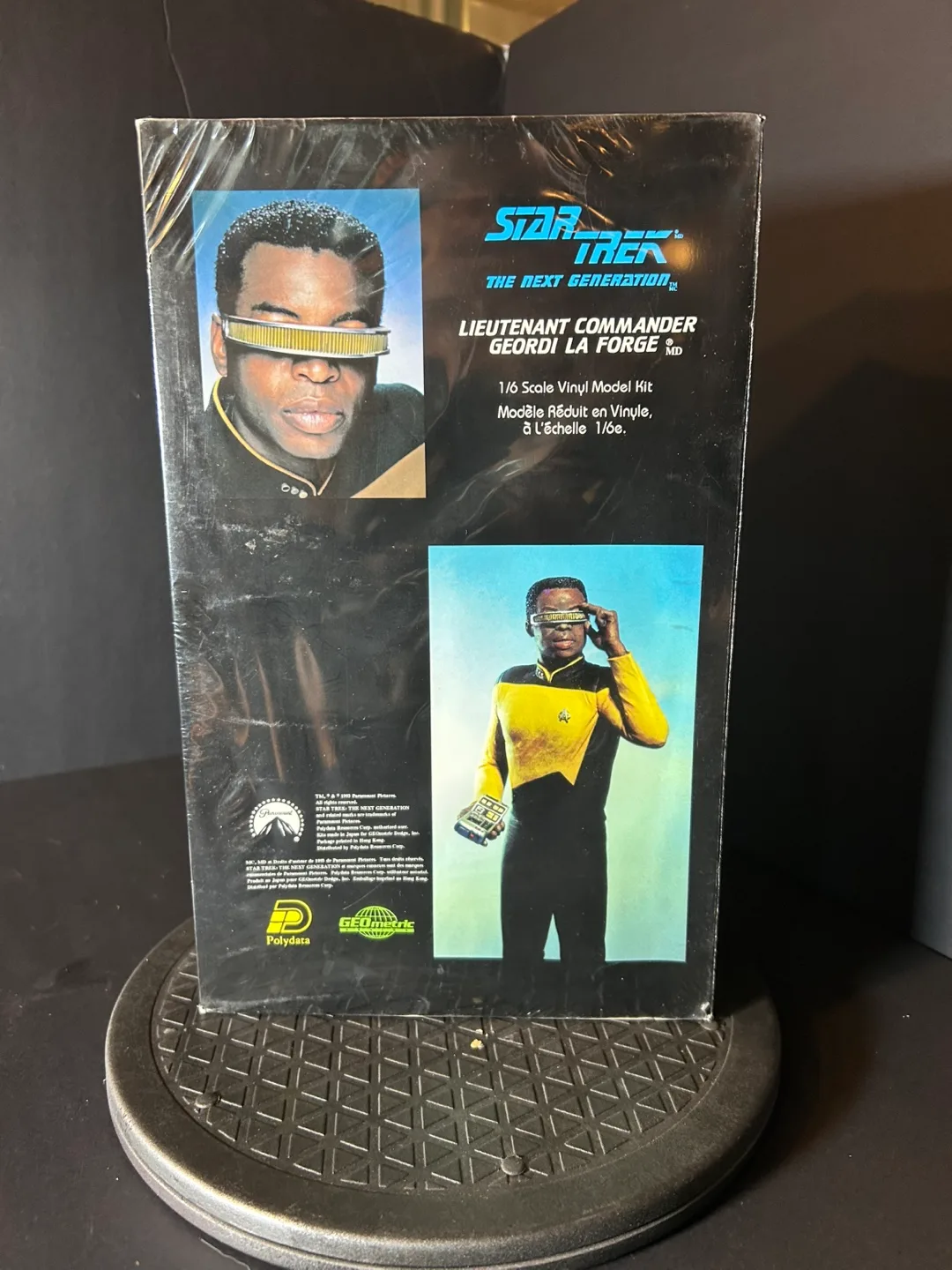 Star Trek TNG Geordi La Forge 1/6 Scale Model Kit image indicator(3)