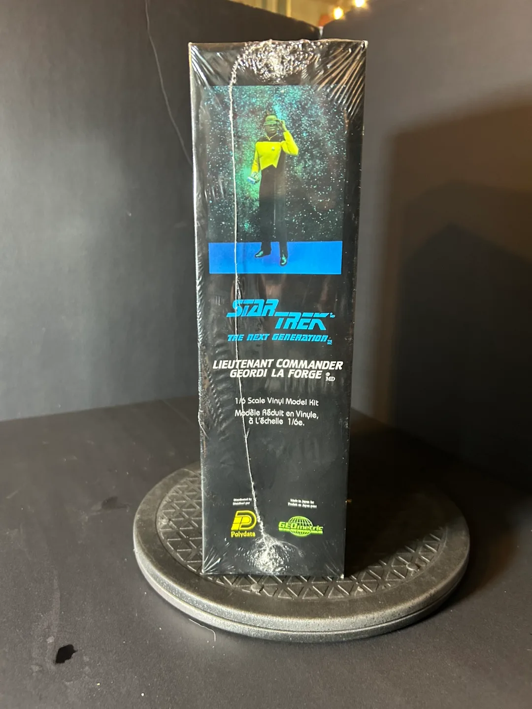 Star Trek TNG Geordi La Forge 1/6 Scale Model Kit image indicator(2)